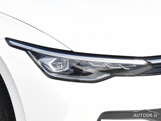 VOLKSWAGEN Golf usata, con Airbag