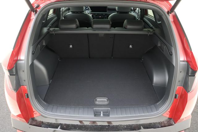 HYUNDAI Tucson usata, con Luci diurne LED