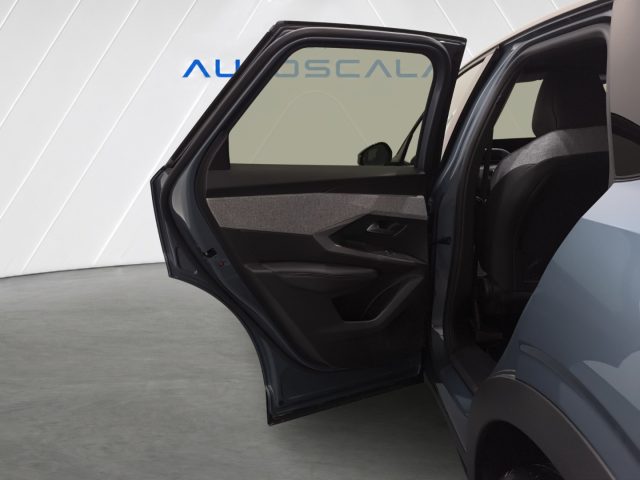 PEUGEOT 3008 usata, con Autoradio digitale