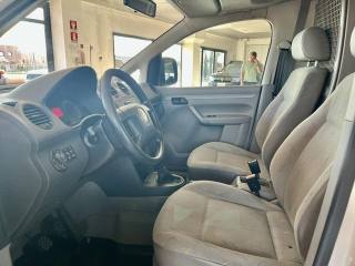 VOLKSWAGEN Caddy usata 8