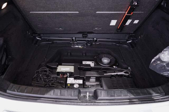 MERCEDES-BENZ GLA 200 usata 41
