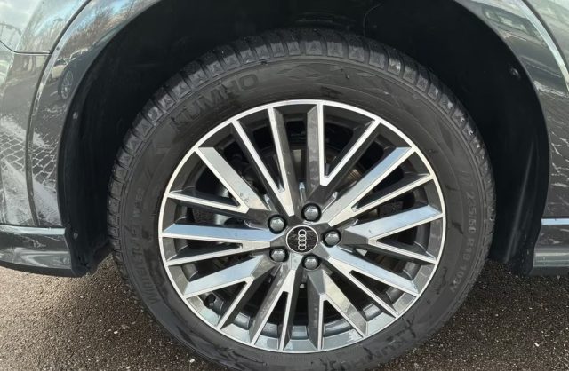 AUDI Q3 usata, con Autoradio
