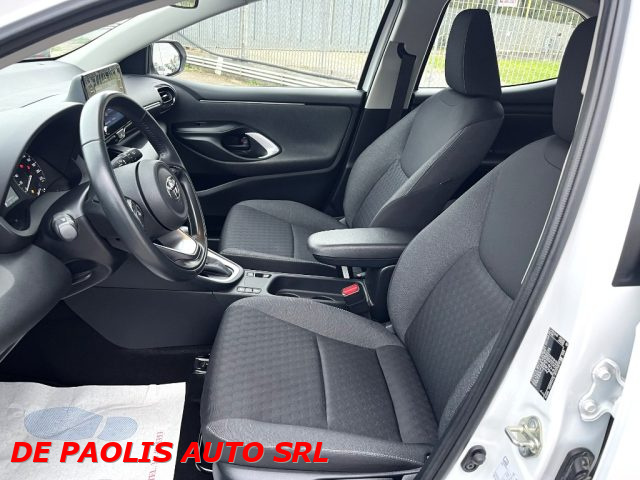 TOYOTA Yaris usata, con Autoradio