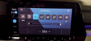 VOLKSWAGEN Golf usata, con Autoradio digitale