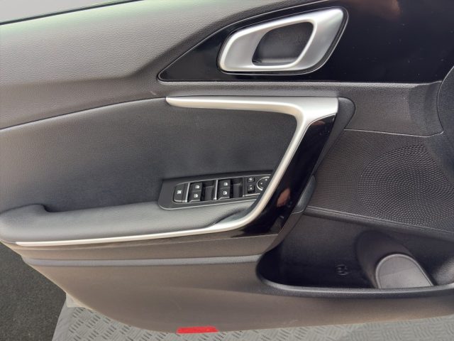 KIA XCeed usata, con Specchietti laterali elettrici
