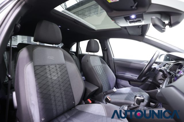 VOLKSWAGEN Taigo usata, con Sistema di avviso di distanza