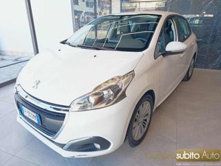 PEUGEOT 208 usata, con Airbag