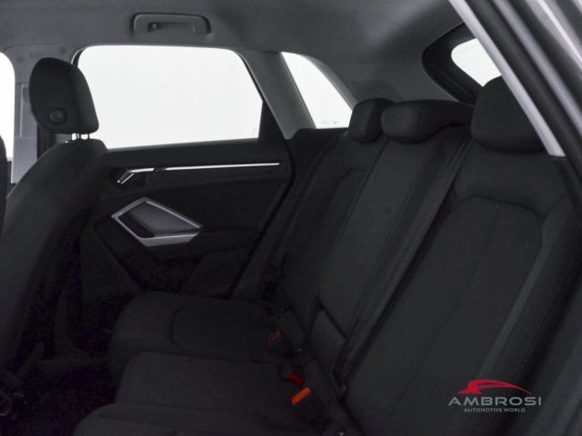 AUDI Q3 usata 9