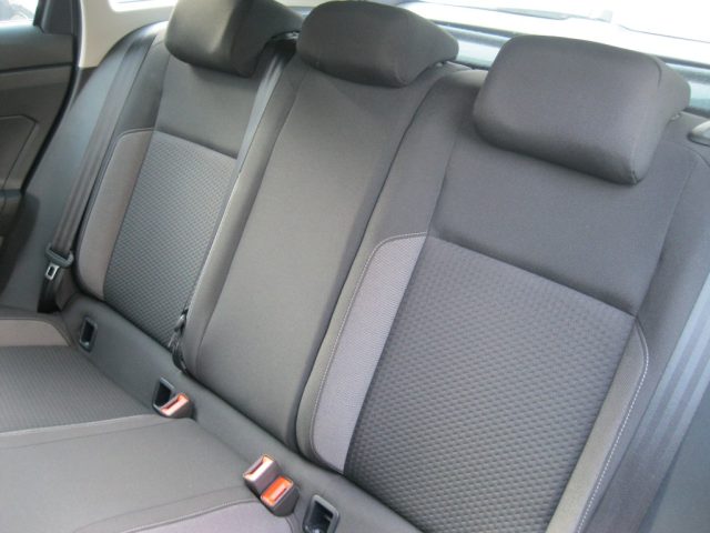 VOLKSWAGEN Taigo usata, con Servosterzo