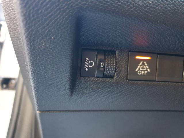 PEUGEOT 208 usata, con ESP