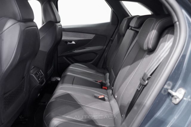 PEUGEOT 3008 usata, con Volante multifunzione