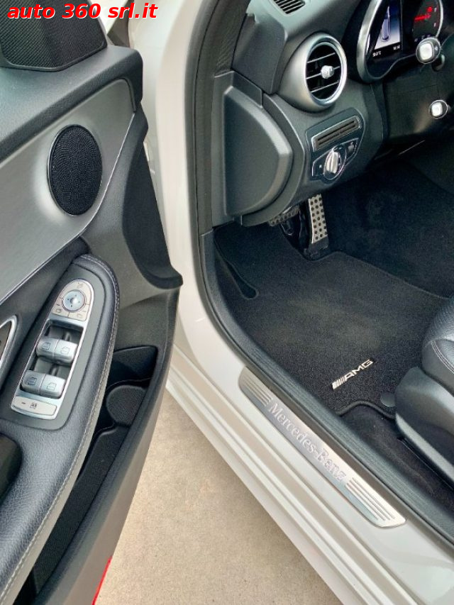 MERCEDES-BENZ C 220 usata, con Climatizzatore