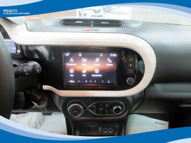 RENAULT Twingo usata, con Autoradio