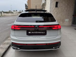 VOLKSWAGEN Taigo usata, con Autoradio