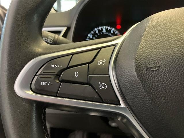 RENAULT Clio usata 17