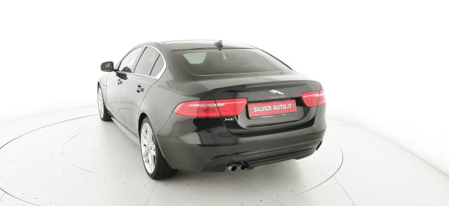 JAGUAR XE usata, con Controllo elettronico della corsia