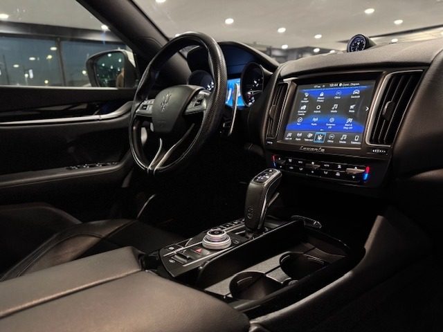 MASERATI Levante usata, con Controllo trazione