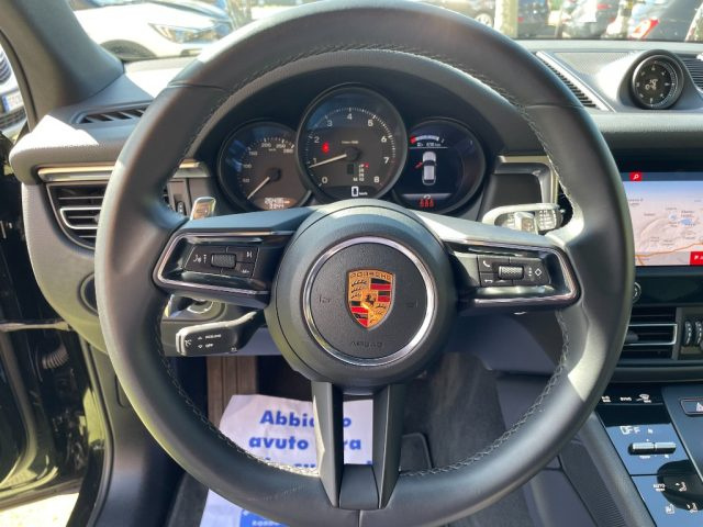 PORSCHE Macan usata, con Fendinebbia
