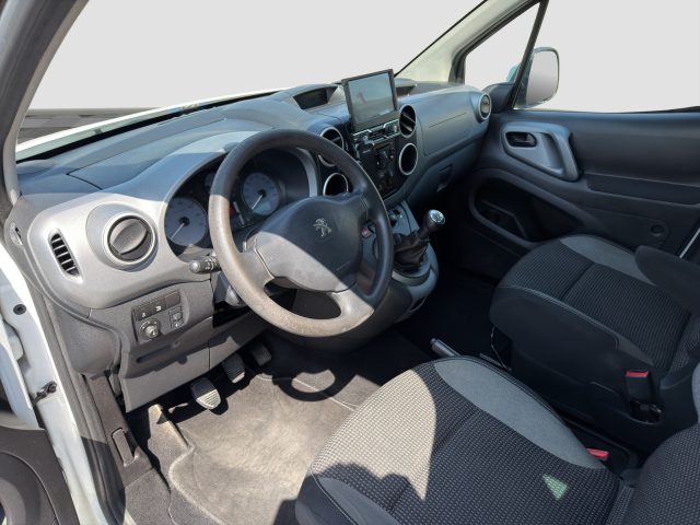 PEUGEOT Partner usata 8