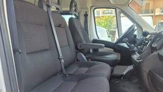 PEUGEOT Boxer usata, con Vivavoce