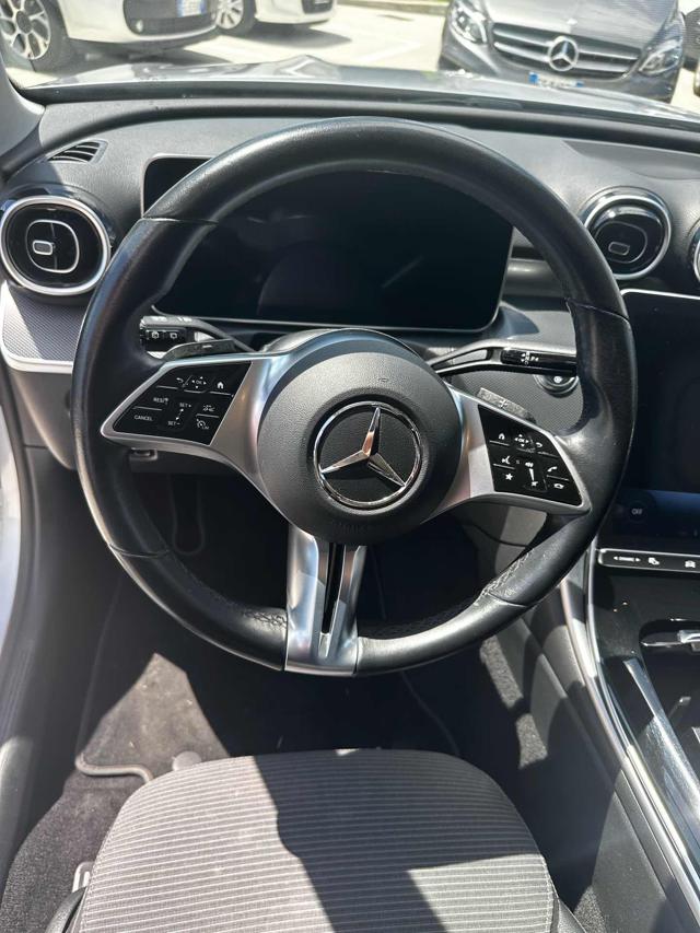 MERCEDES-BENZ C 220 usata, con Sedile posteriore sdoppiato