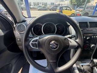 SUZUKI Grand Vitara usata, con Lettore CD