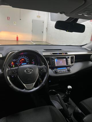 TOYOTA RAV 4 usata, con Servosterzo