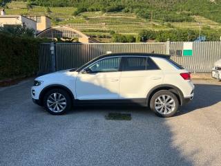 VOLKSWAGEN T-Roc usata, con Autoradio