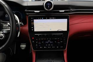 MASERATI Grecale usata, con Interni in pelle