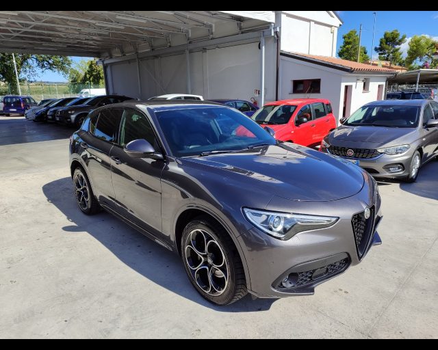 ALFA ROMEO Stelvio usata, con Airbag laterali