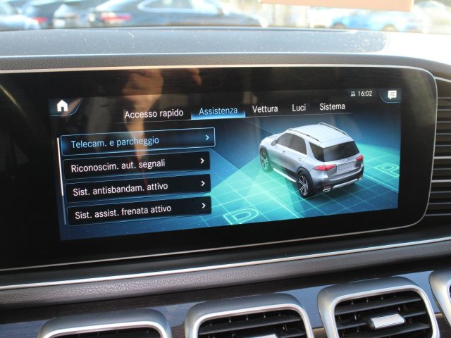 MERCEDES-BENZ GLE 300 usata, con USB