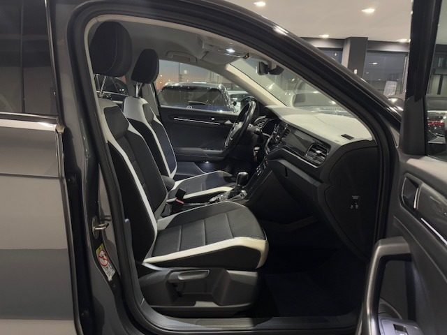 VOLKSWAGEN T-Roc usata, con Park Distance Control