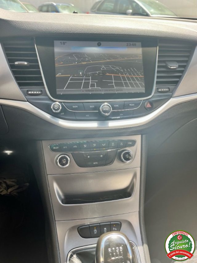 OPEL Astra usata, con Controllo trazione