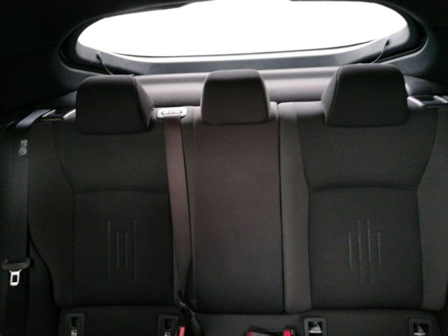 TOYOTA C-HR usata, con Cruise Control