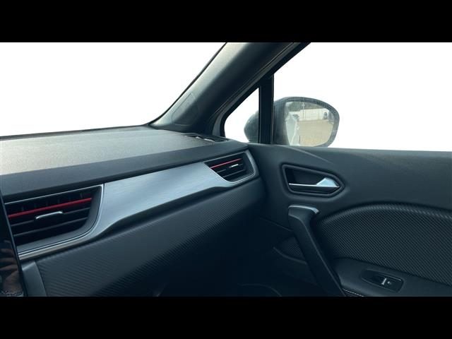 RENAULT Captur usata, con Bracciolo