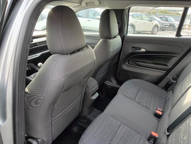 JEEP Avenger usata, con USB