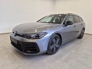 VOLKSWAGEN Passat 2.0 TDI 150 CV SCR DSG R-Line - ACC/Lim - Cam 360