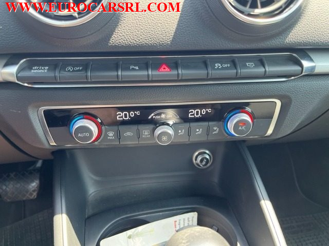 AUDI A3 usata, con Autoradio digitale