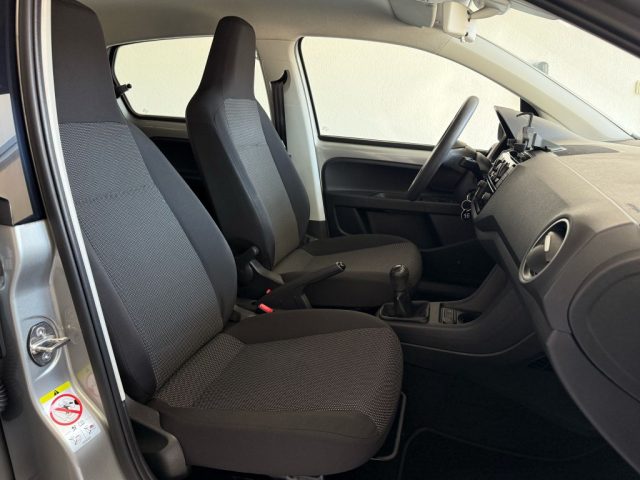 VOLKSWAGEN up! usata, con ESP