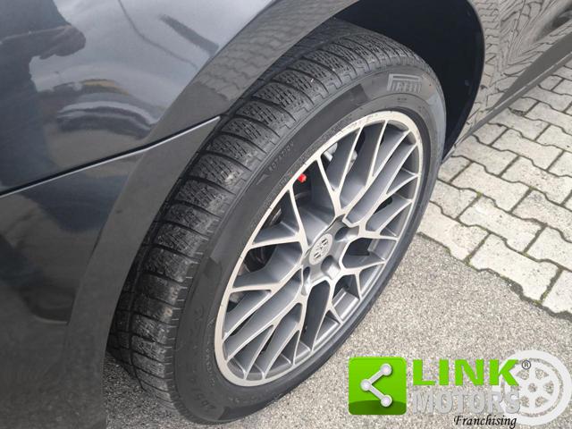 PORSCHE Macan usata, con ESP