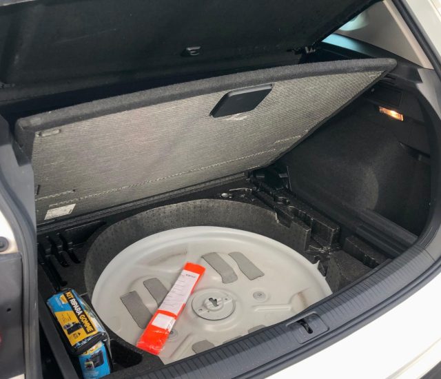 VOLKSWAGEN Tiguan usata, con Specchietti laterali elettrici