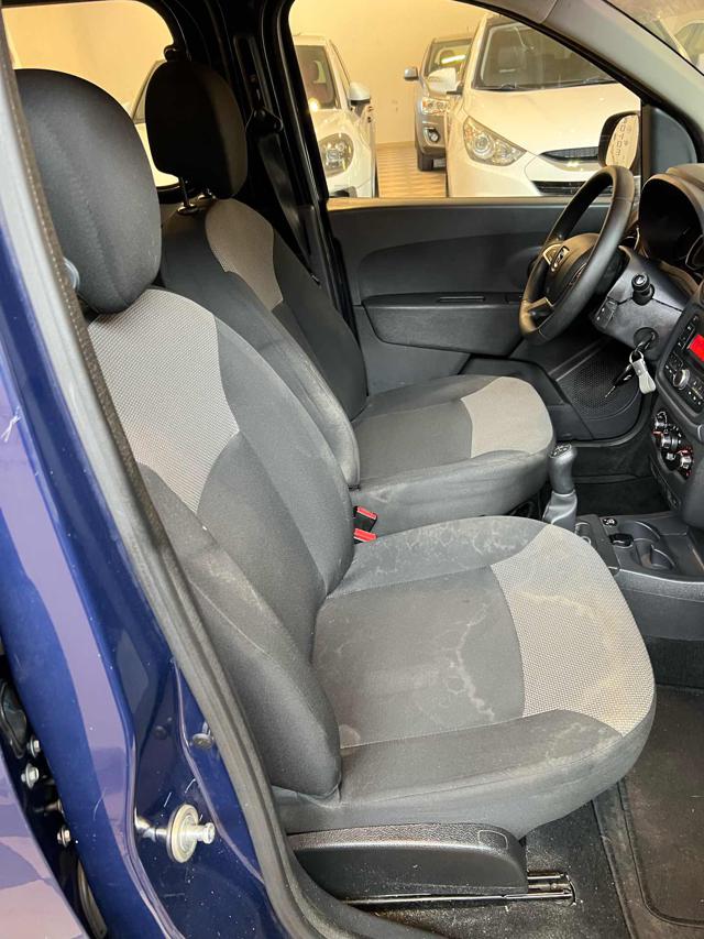 DACIA Dokker usata, con Fendinebbia
