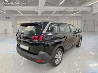 PEUGEOT 5008 usata, con Airbag laterali