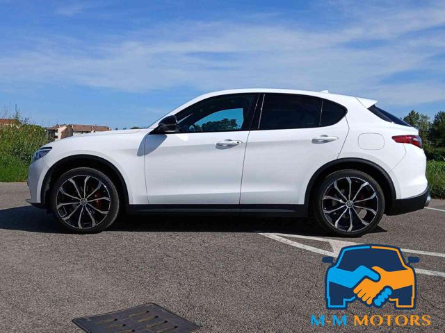 ALFA ROMEO Stelvio usata, con Airbag laterali
