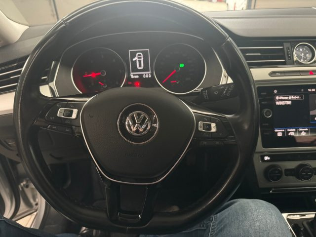 VOLKSWAGEN Passat Variant usata, con Controllo trazione