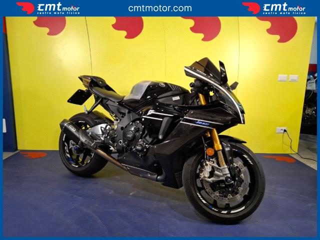 YAMAHA YZF R1 usata 3