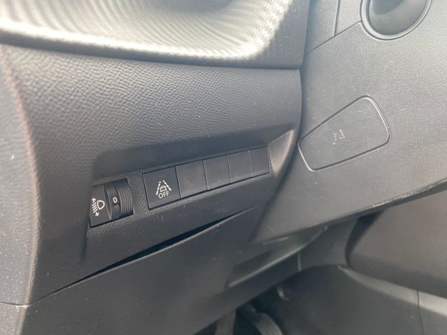 PEUGEOT 208 usata, con Controllo trazione