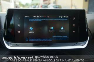 PEUGEOT 208 usata, con Sedile posteriore sdoppiato