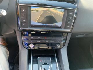 JAGUAR F-Pace usata, con Park Distance Control