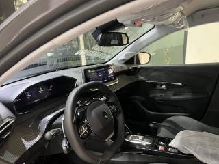 PEUGEOT 208 usata, con Bracciolo